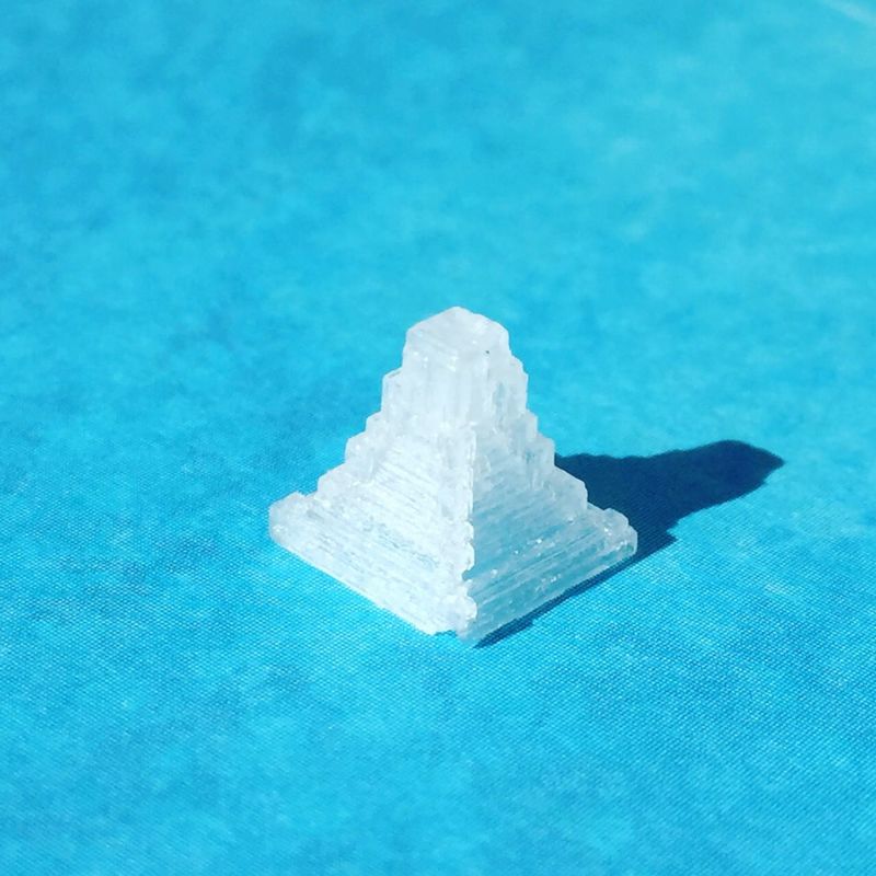 TEJAKURA バリ島のピラミッドソルト1